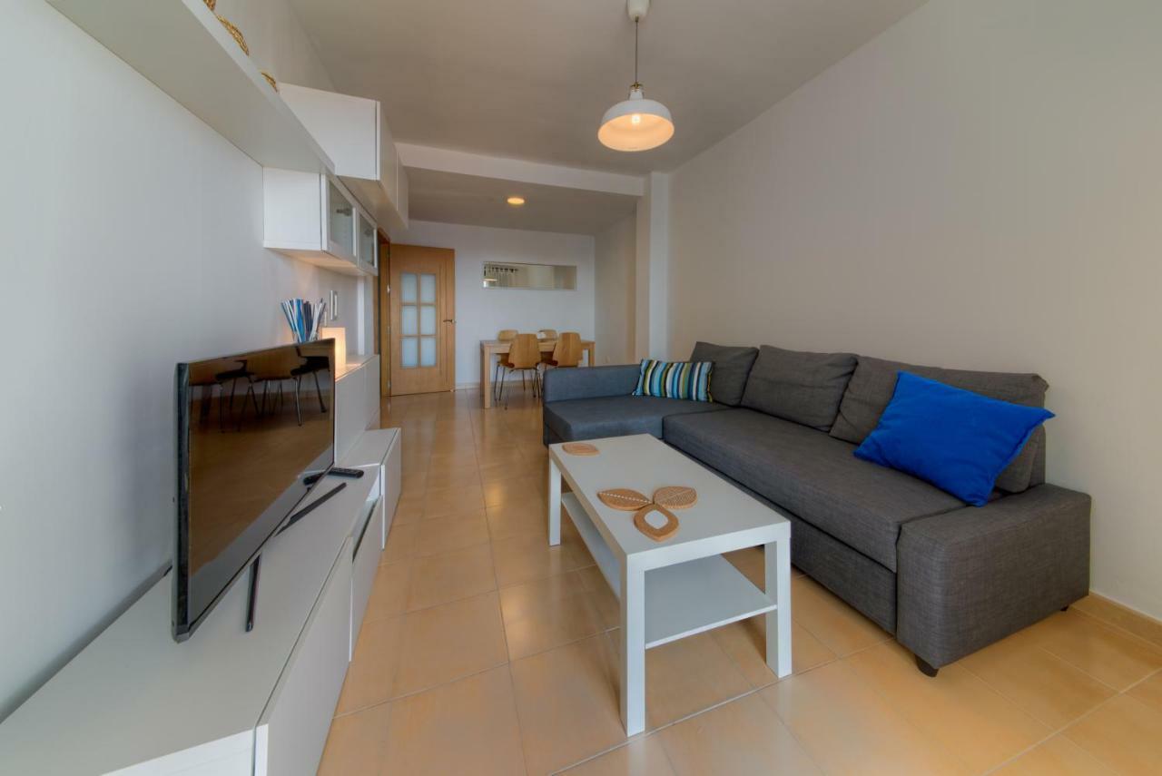 Apartamento Daniel コニル・デ・ラ・フロンテラ エクステリア 写真