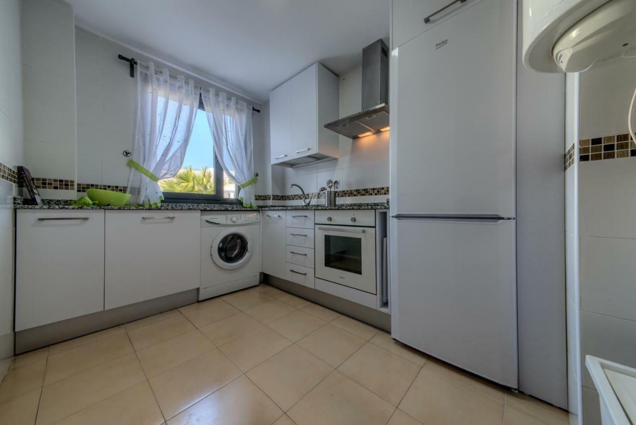 Apartamento Daniel コニル・デ・ラ・フロンテラ エクステリア 写真